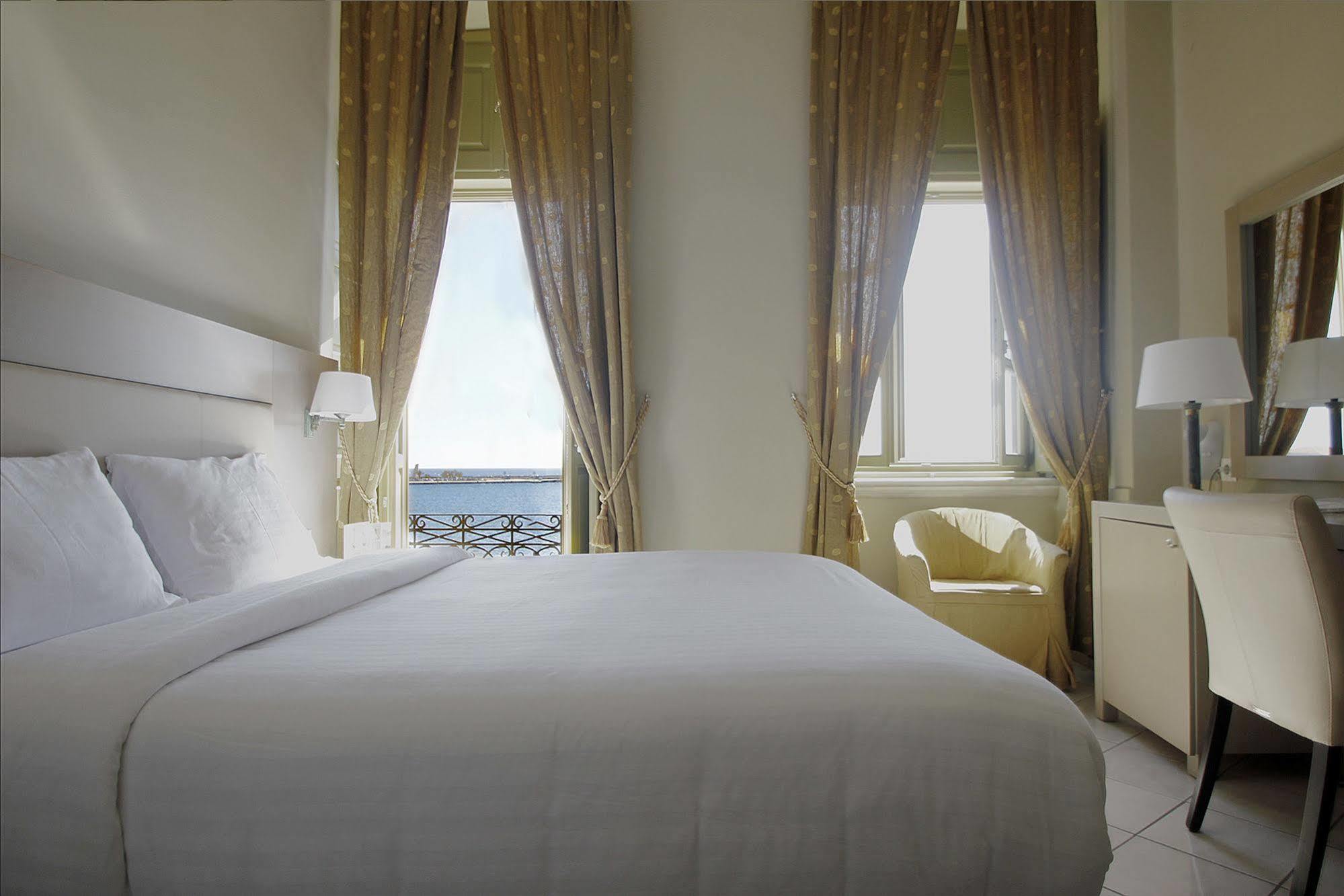 Diogenis Otel
